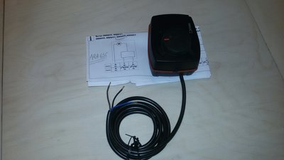 image-16a31a0caada70d4c09eae370c6c8077b0335131560b007abf9dba46ff2fc4d0-V.jpg